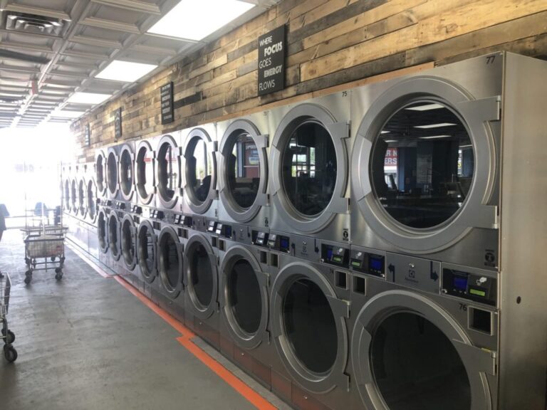 Andorra Laundry Interior
